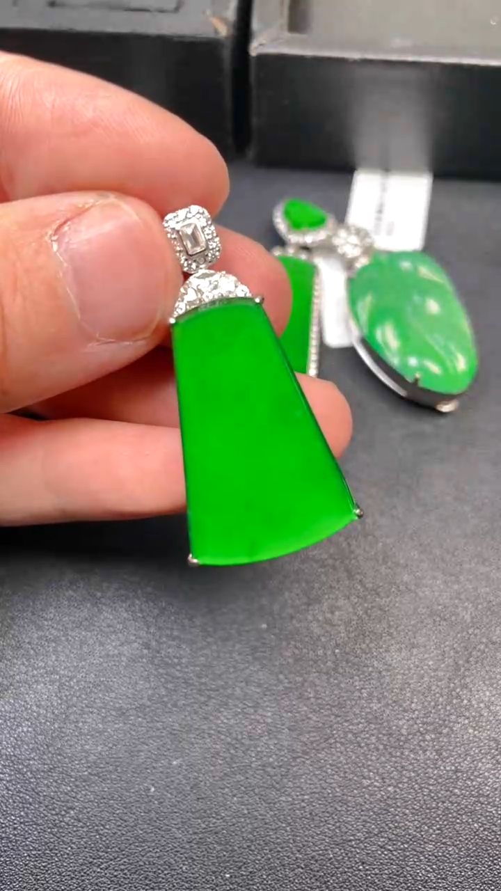 吊坠(不含链)银S925镶嵌翡翠1