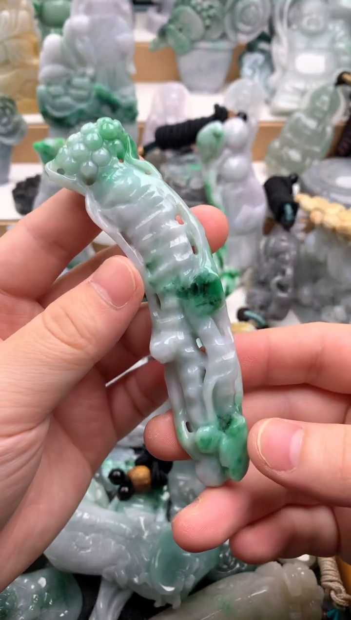 吊坠(不含链)未镶嵌翡翠1