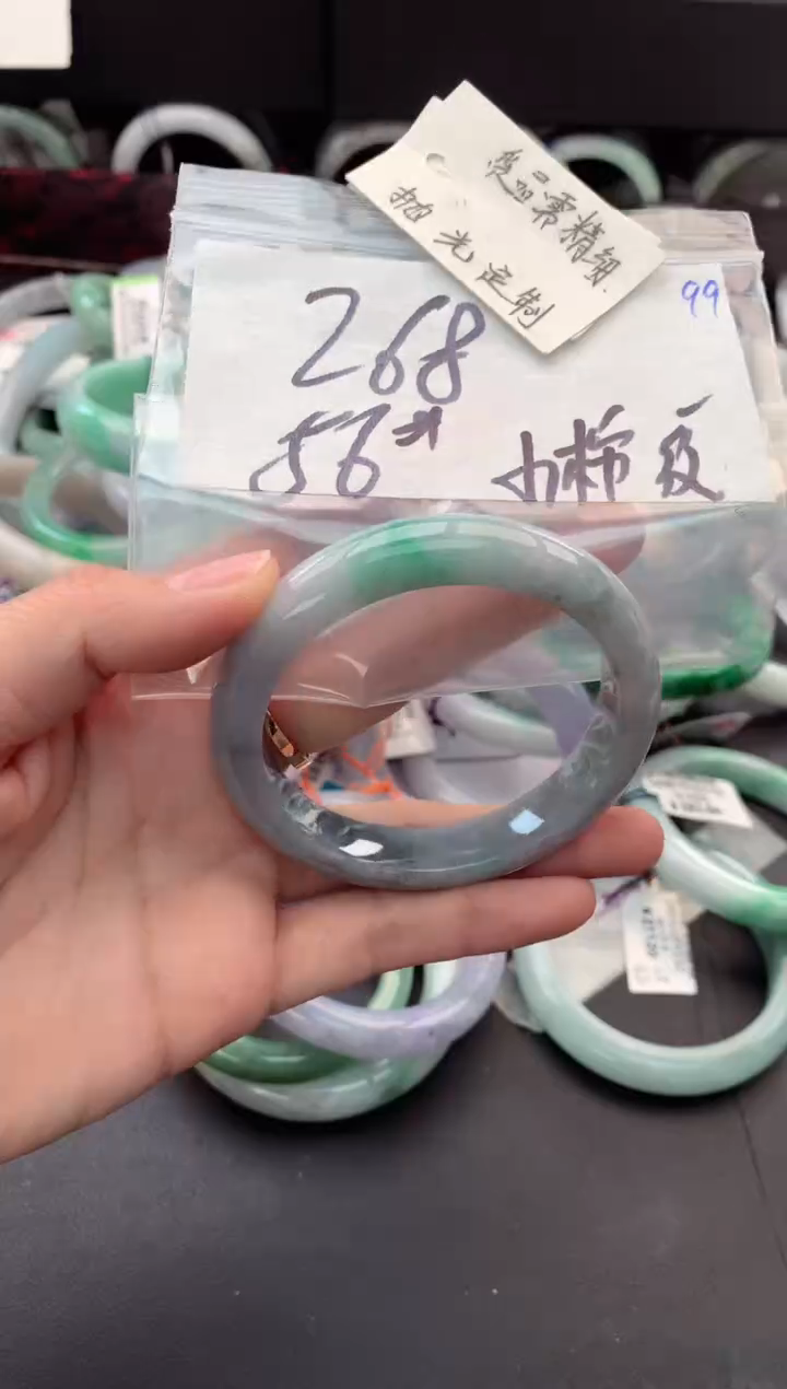 【闪购商品】定制翡翠未镶嵌毛货需精细抛光+多人