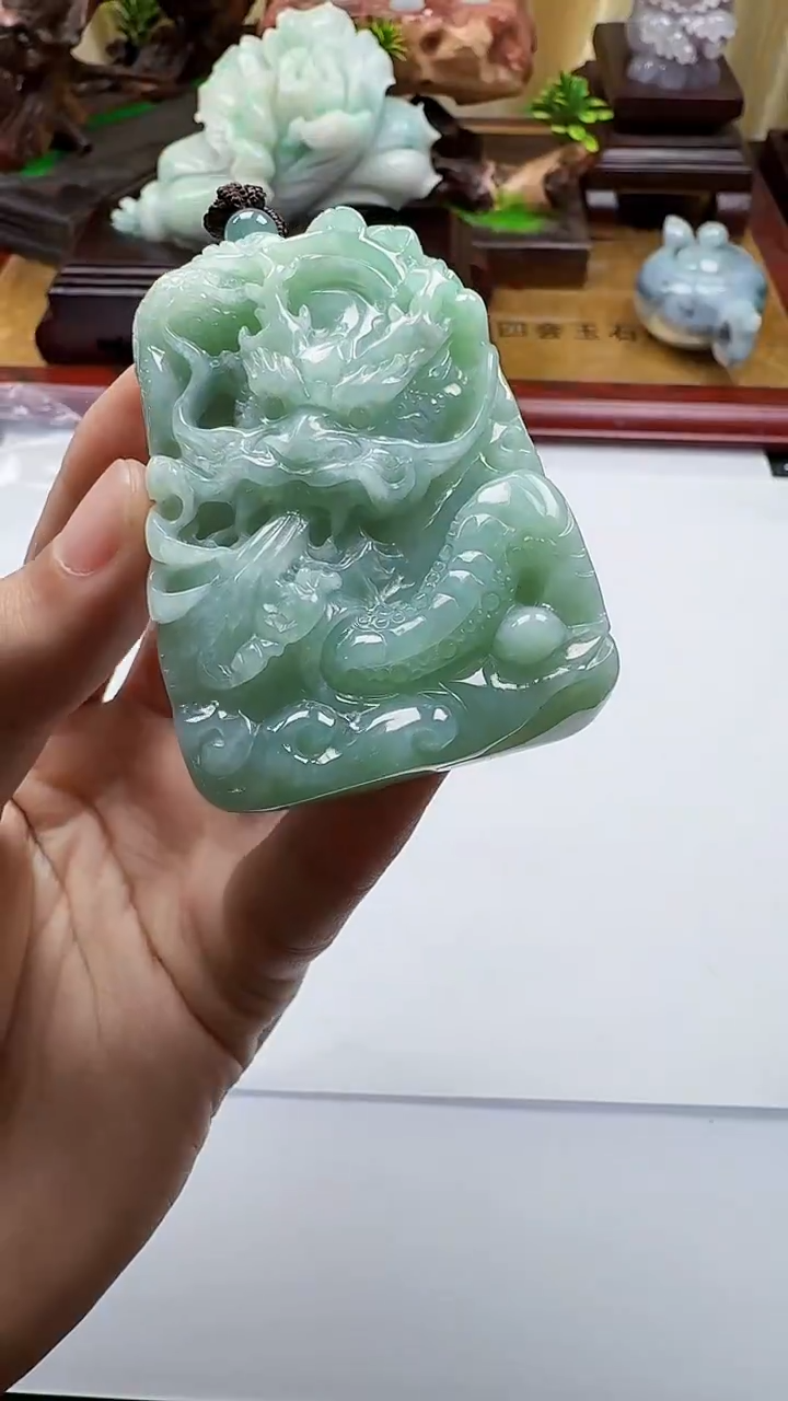 吊坠(不含链)未镶嵌翡翠1