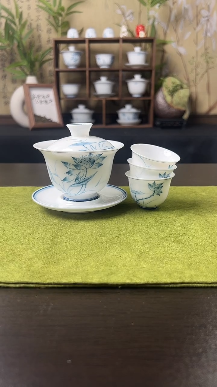 荷花盖碗+壶承+3客杯