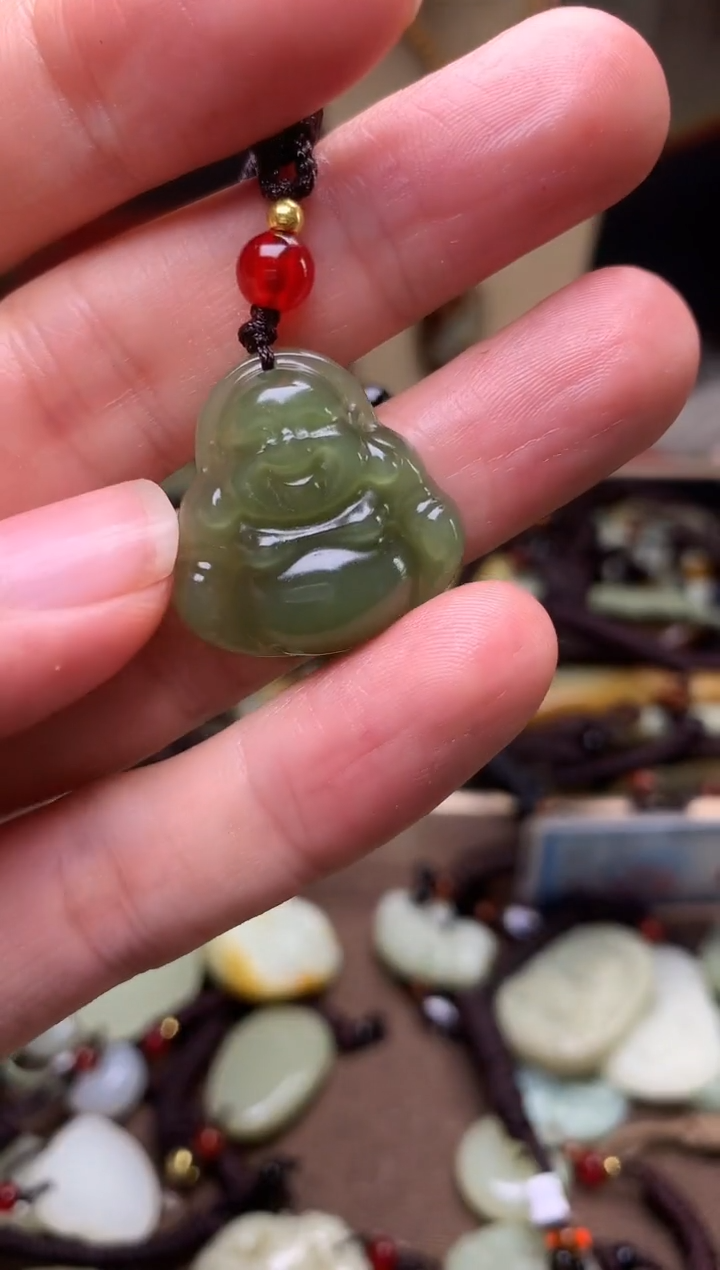 颈饰未镶嵌和田玉新疆料青海料清水和田玉吊坠