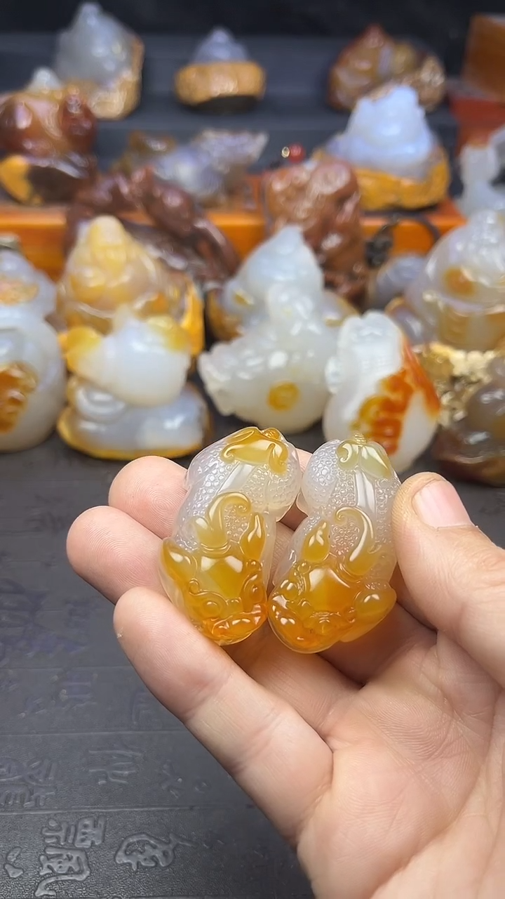 【闪购商品】玛瑙/玉髓吊坠未镶嵌1