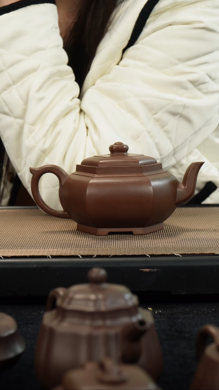 【闪购商品】紫砂茶壶革紫泥六方华灯