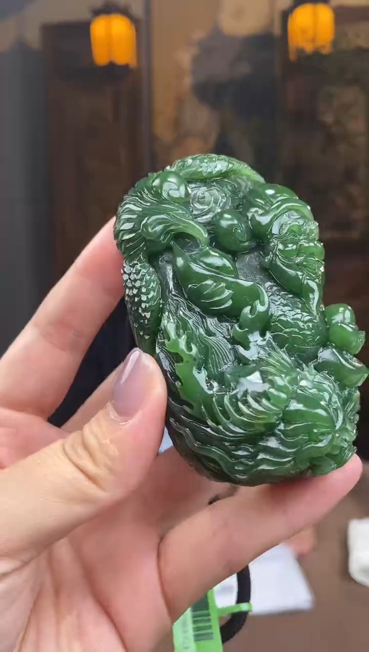 【闪购商品】和田玉未镶嵌颈饰A433