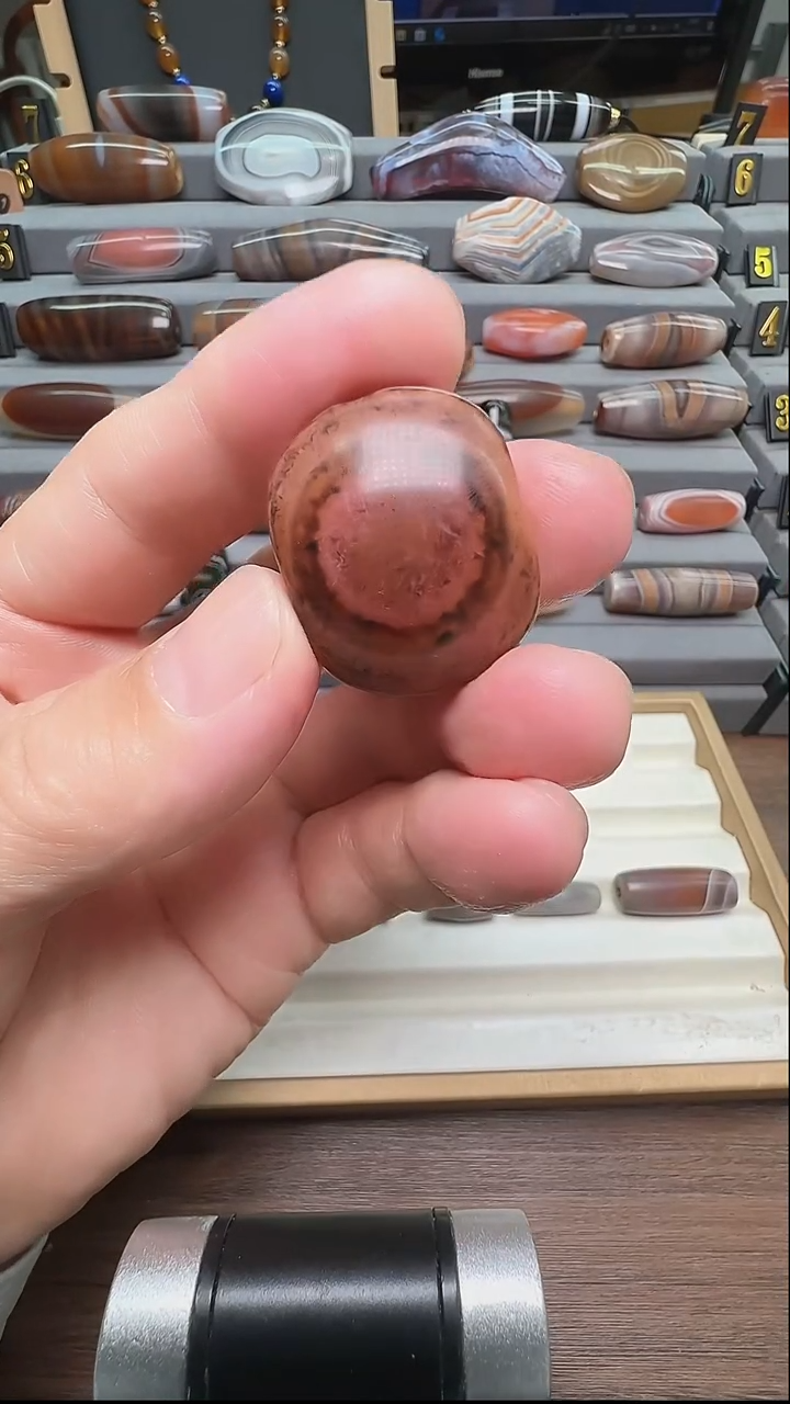 未镶嵌颈饰玛瑙/玉髓玛瑙31*16