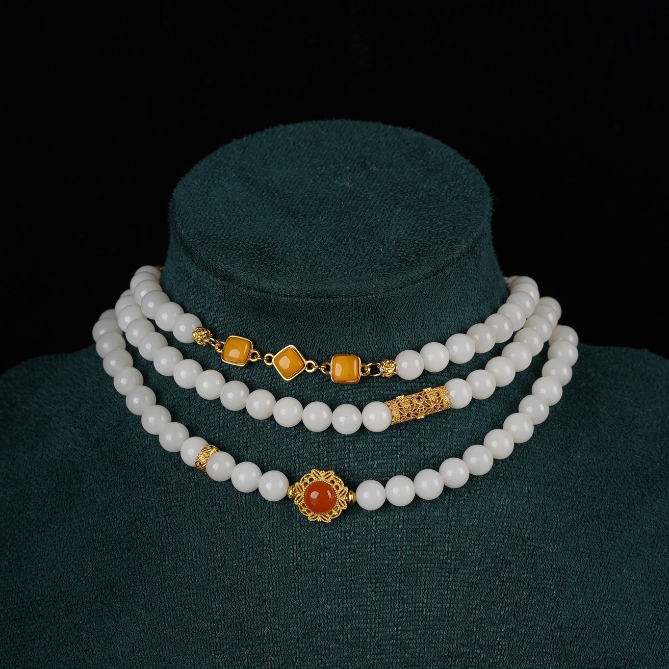 XC12087二十世纪和田玉项链