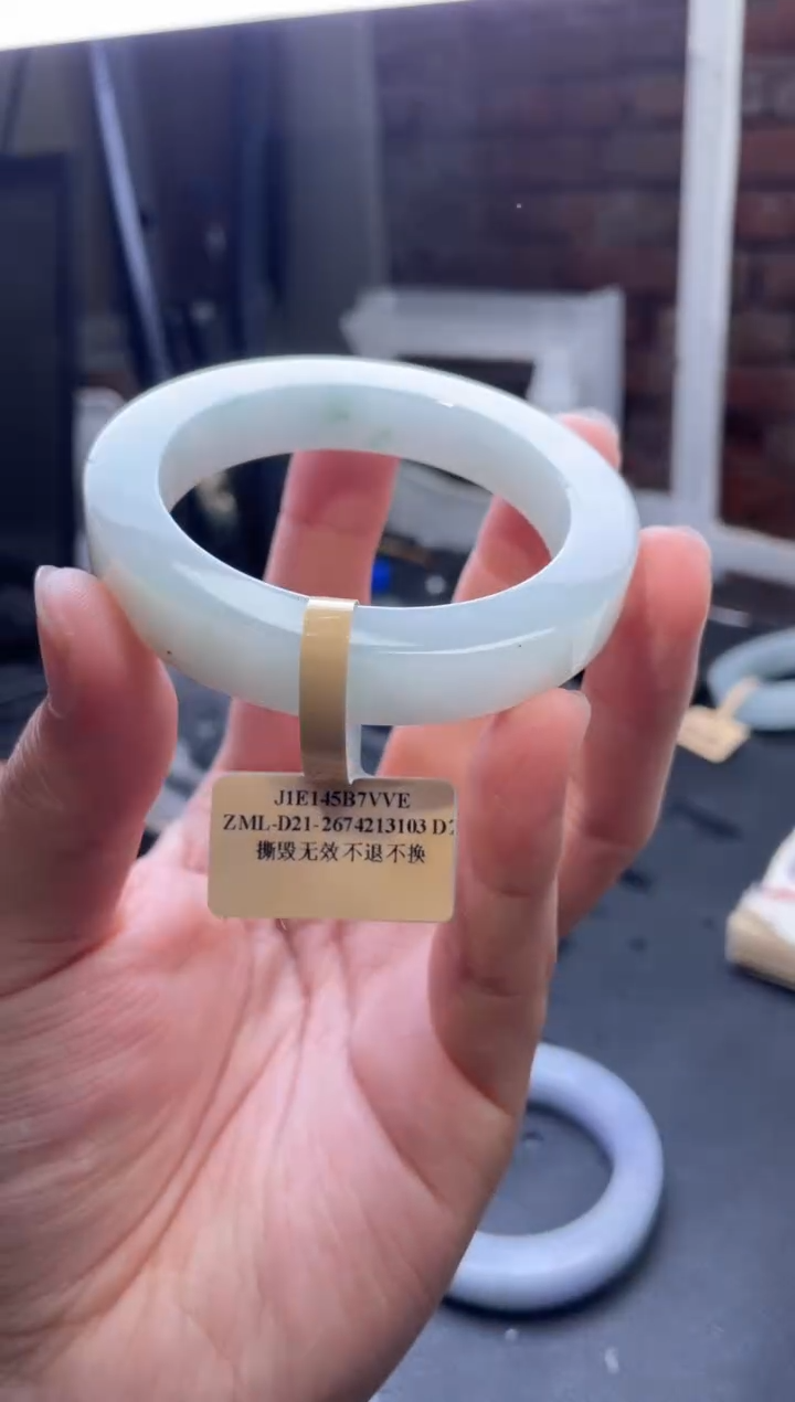 【闪购商品】定制翡翠手镯未镶嵌发一件/DDI00980