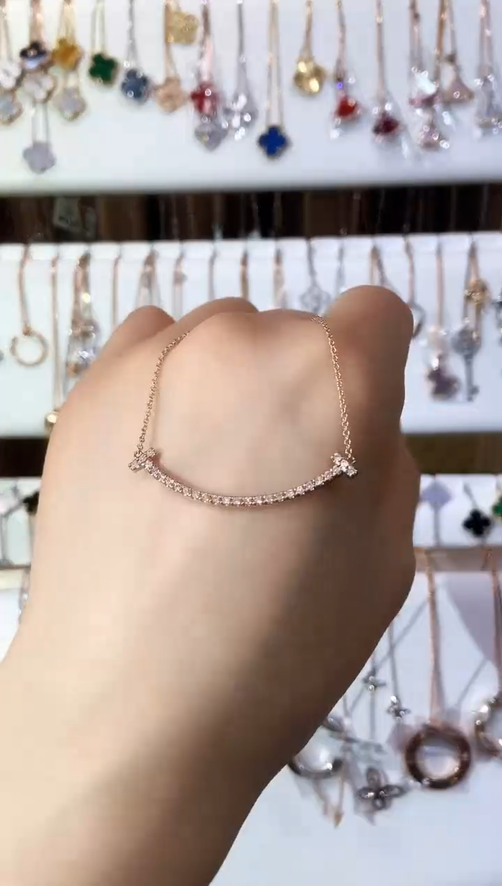 【闪购商品】钻石套链18K金镶嵌钻石K玫