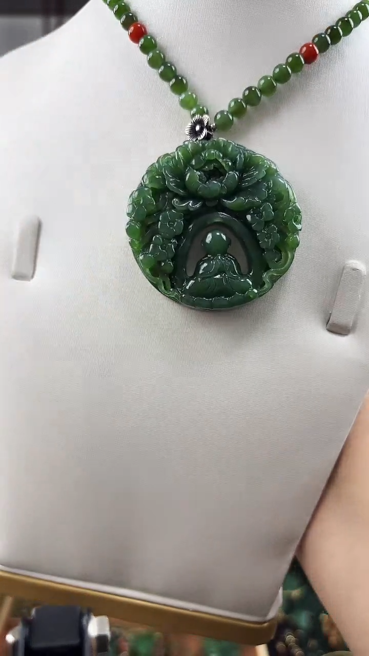 颈饰未镶嵌和田玉悟道