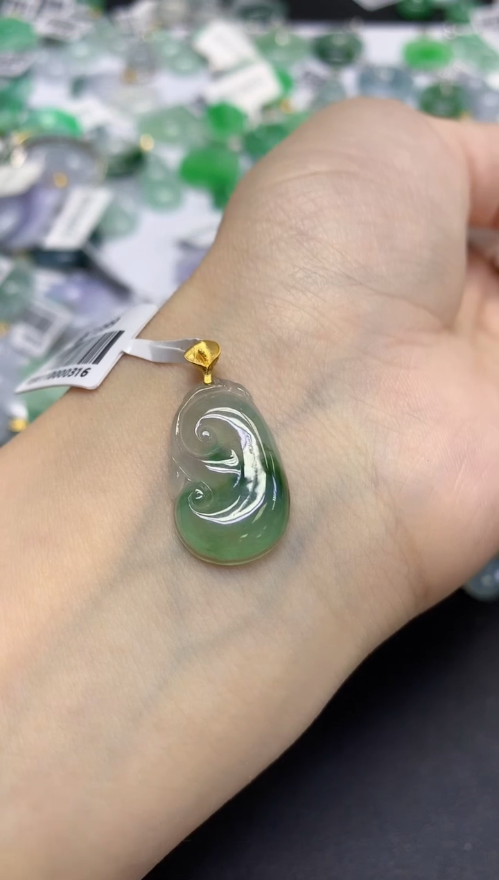 颈饰18K金镶嵌翡翠天然缅甸翡翠A货百元以上9元证书费自理