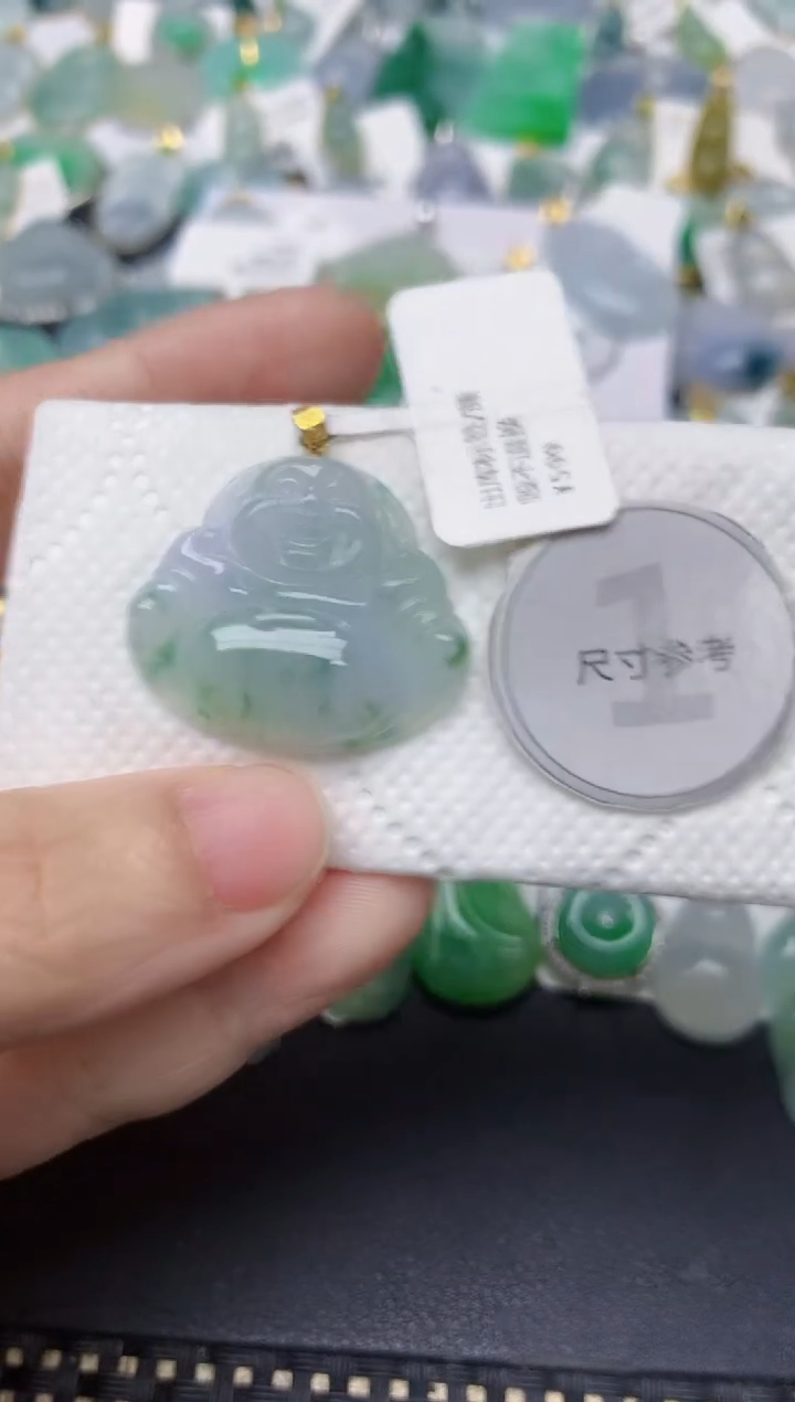 颈饰18K金镶嵌翡翠天然缅甸A货翡翠