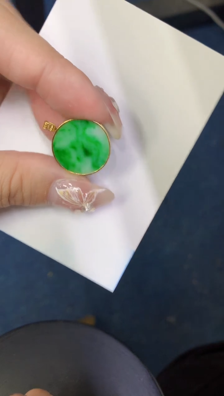 【闪购商品】翡翠颈饰18K金镶嵌0000000000