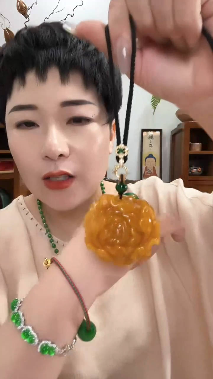翡翠未镶嵌颈饰208