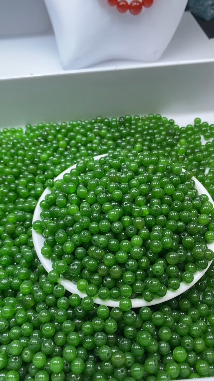 未镶嵌颈饰玛瑙/玉髓W752-菠菜绿6mm*30颗
