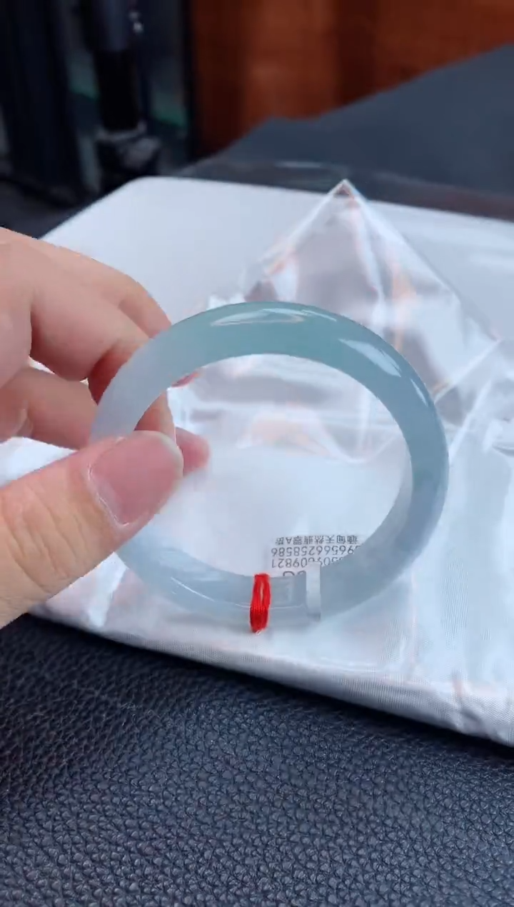 【闪购商品】翡翠手镯未镶嵌缅甸天然翡翠A货手镯