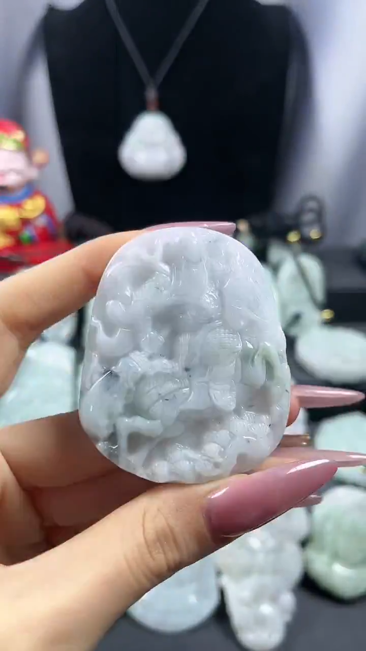 【闪购商品】翡翠颈饰未镶嵌关公