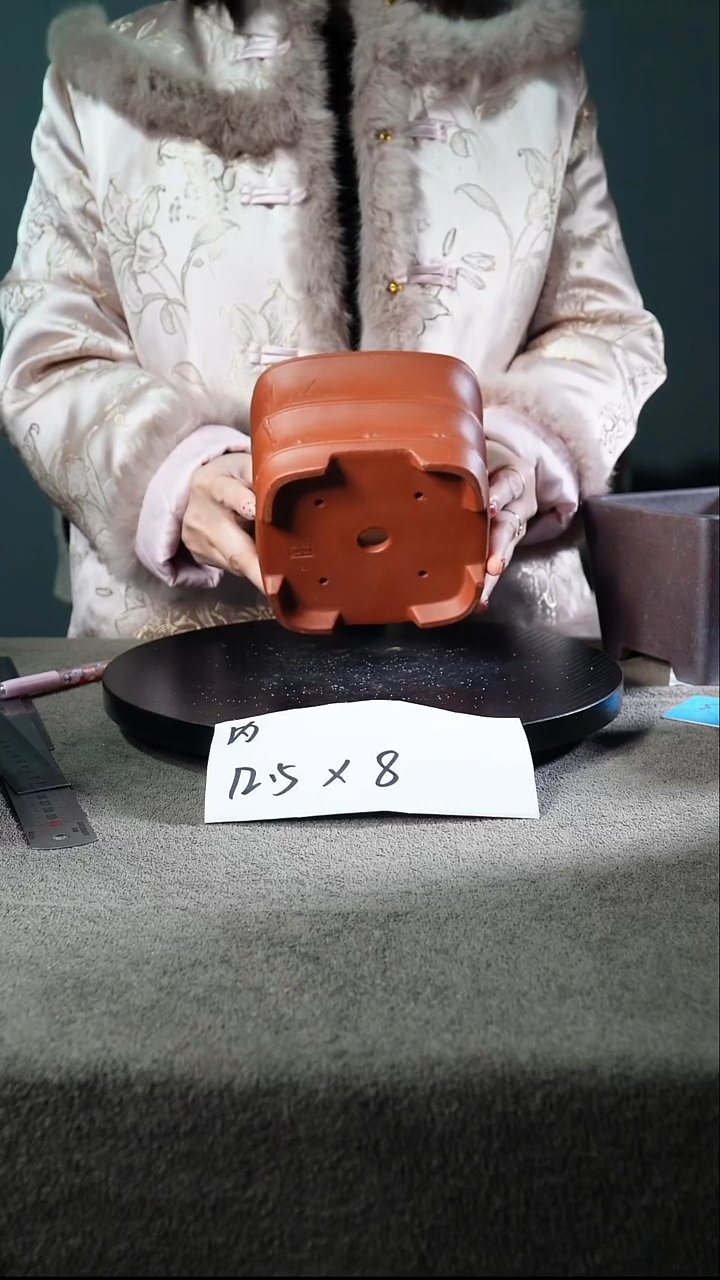 B0034宜兴紫砂花盆