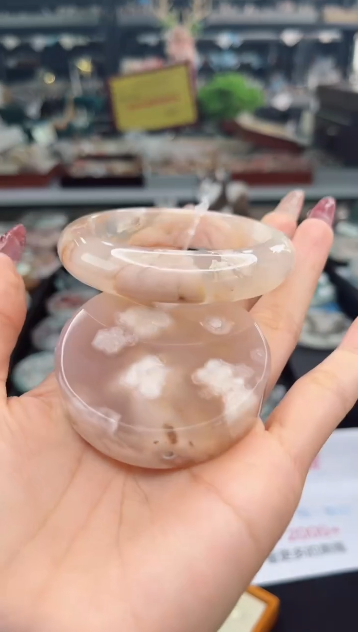 【闪购商品】石英质玉手镯未镶嵌54圈口（赠品镯心）3515666