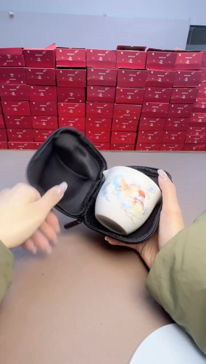 【闪购商品】摆件瓷制品S1111111111111