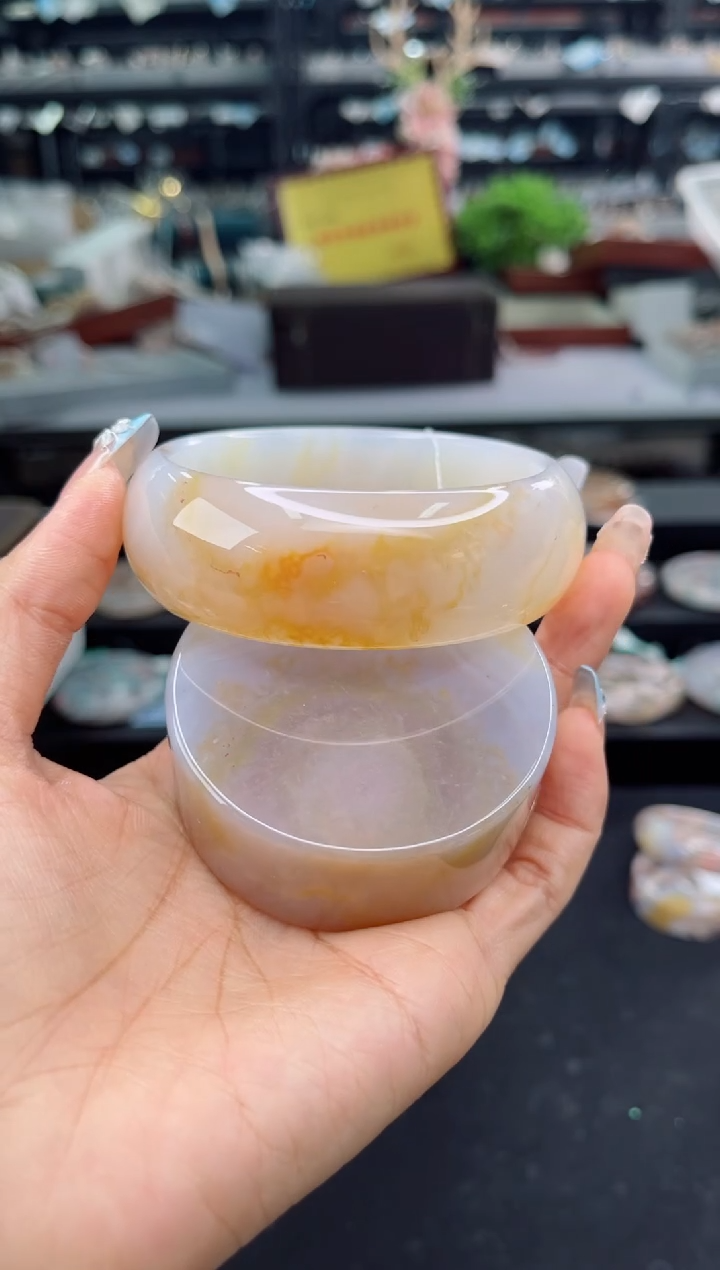 石英质玉未镶嵌手镯64圈口（赠品镯心）3538366