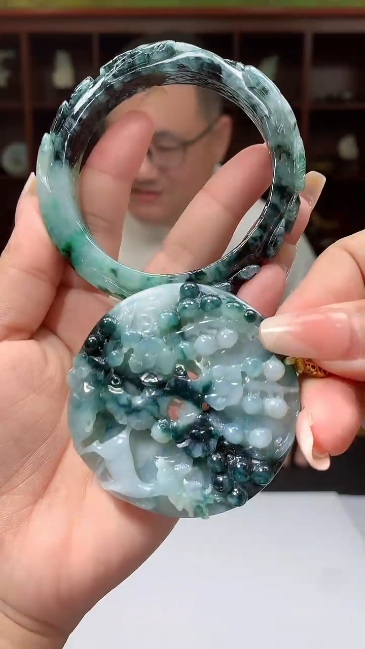 【闪购商品】定制翡翠未镶嵌1088xx-毛货套镯45