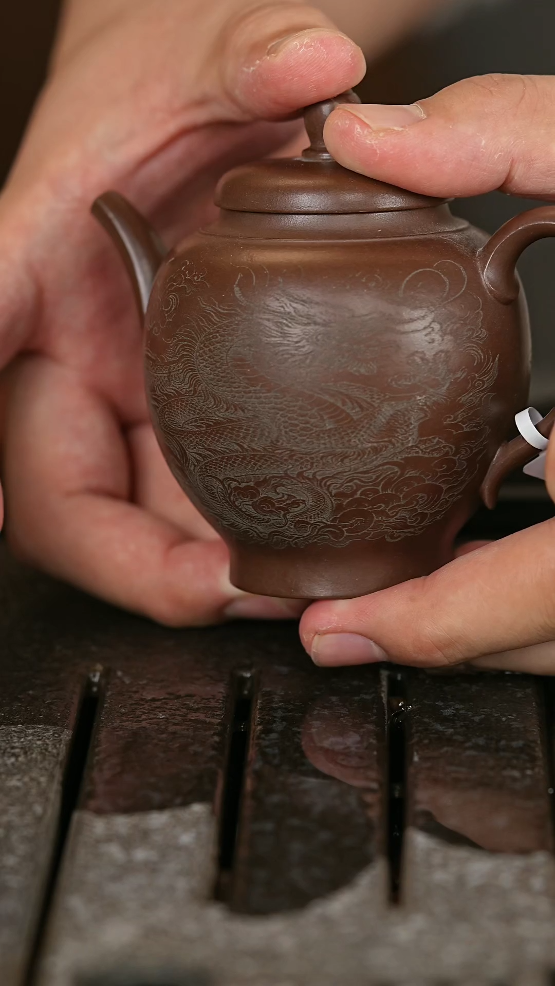 【闪购商品】紫砂茶壶12底槽清龙运宫灯