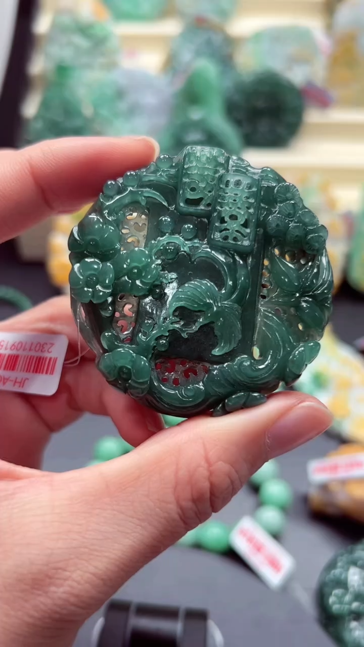 吊坠(不含链)未镶嵌翡翠天然翡翠