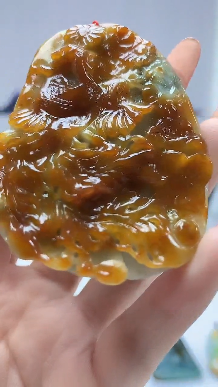 【闪购商品】定制翡翠未镶嵌4852DD-毛货挂件162