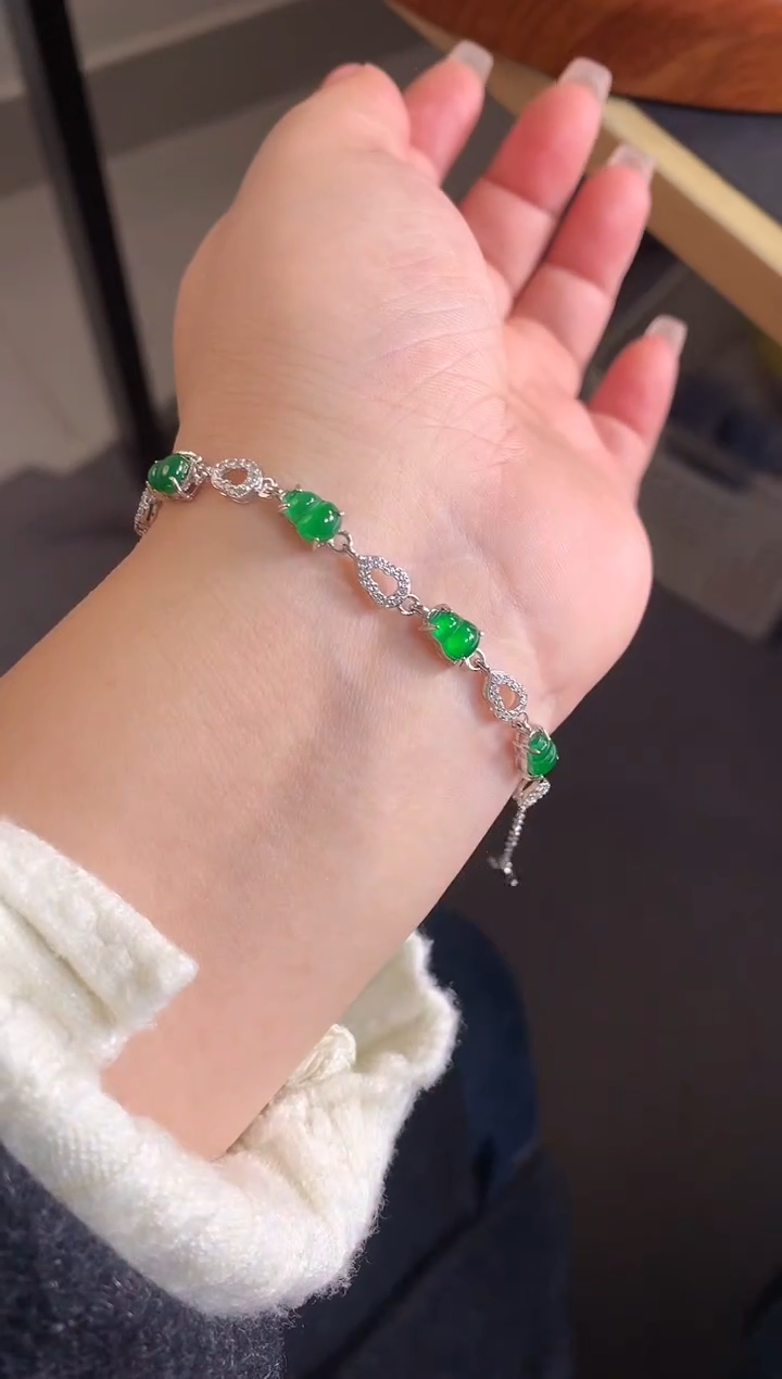 【闪购商品】翡翠吊坠(不含链)银S925镶嵌1