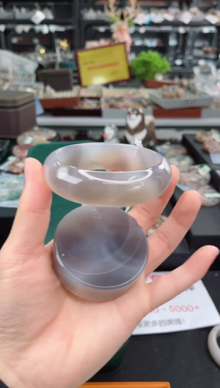 【闪购商品】石英质玉手镯未镶嵌62圈口（赠品镯心）6681404