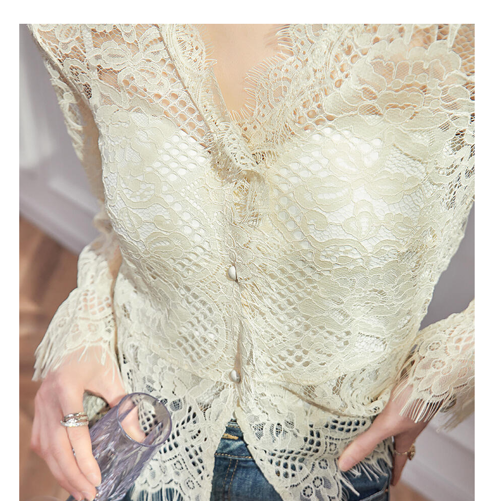 直播链接新款蕾丝上衣百搭款（默认微瑕）