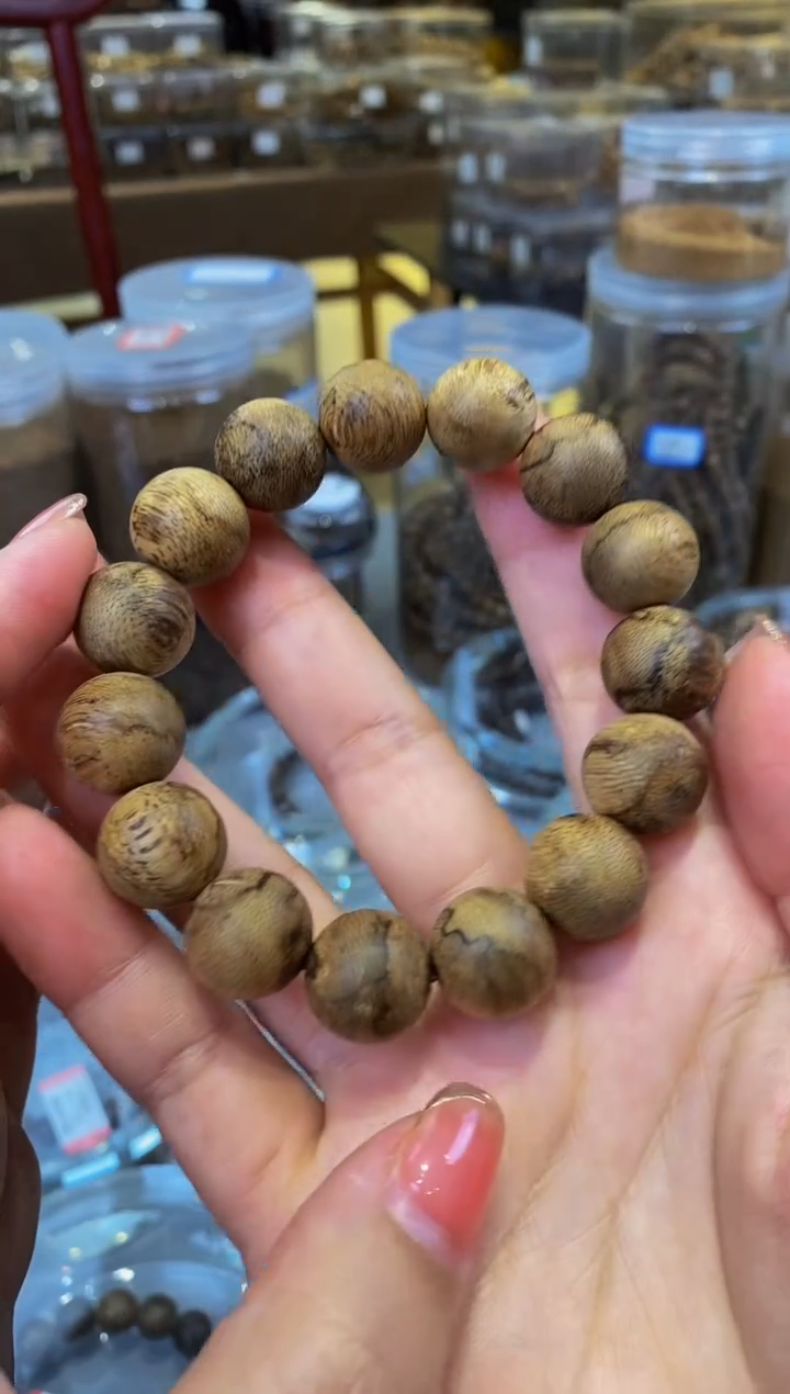 【闪购商品】沉香手串E643达拉干1.5圆珠沉香手串