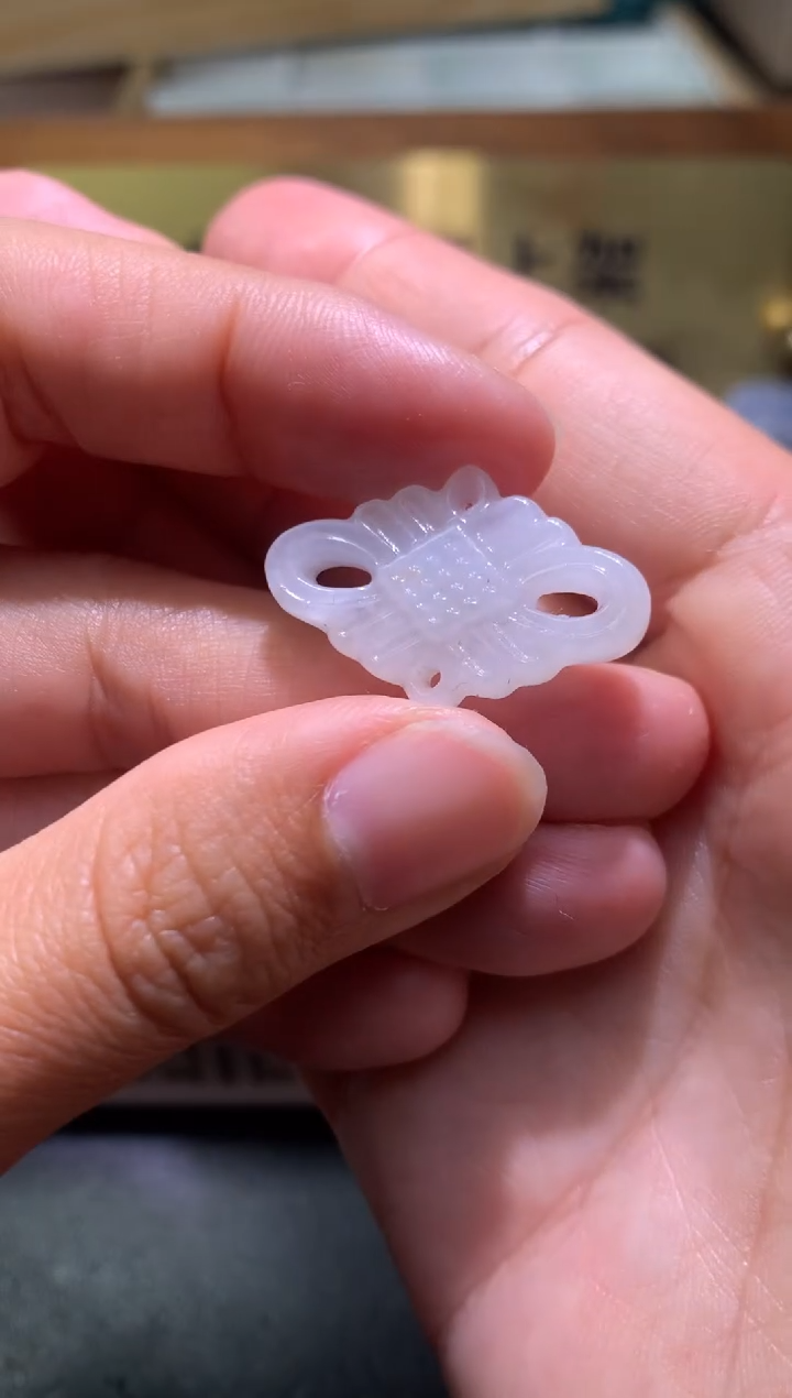 【闪购商品】定制翡翠未镶嵌毛货