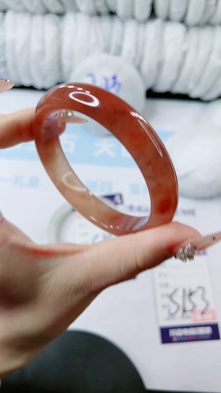 【闪购商品】石英质玉手镯未镶嵌多样性发货S153