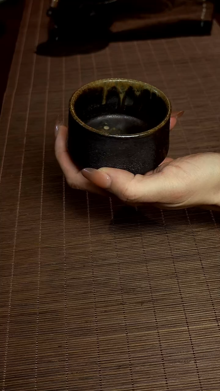 【先报号码看细节】18号茶杯