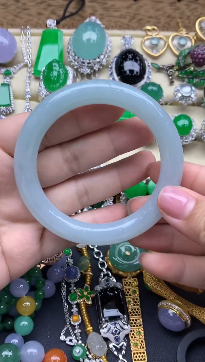 【闪购商品】翡翠手镯未镶嵌618-中国好珍宝