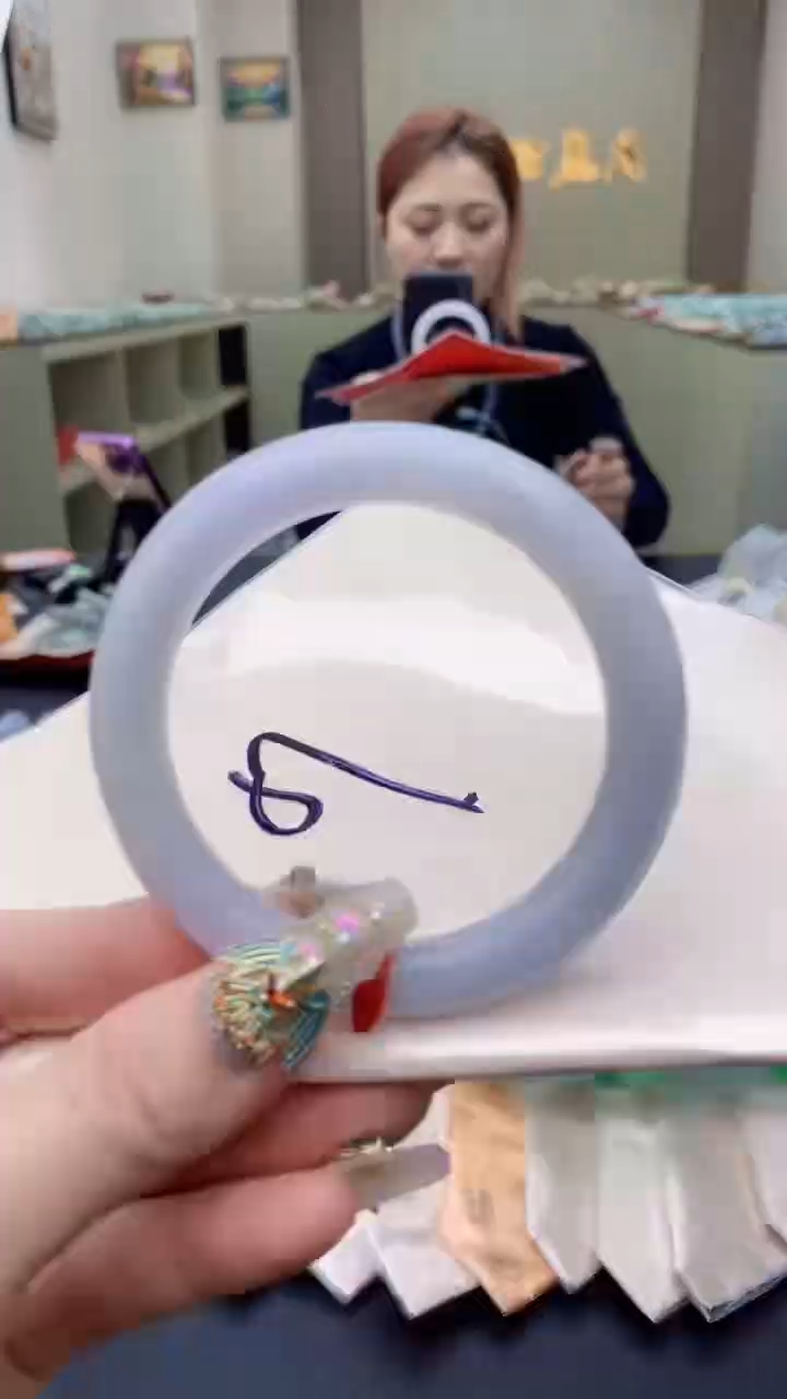 【闪购商品】翡翠手镯未镶嵌0462910712