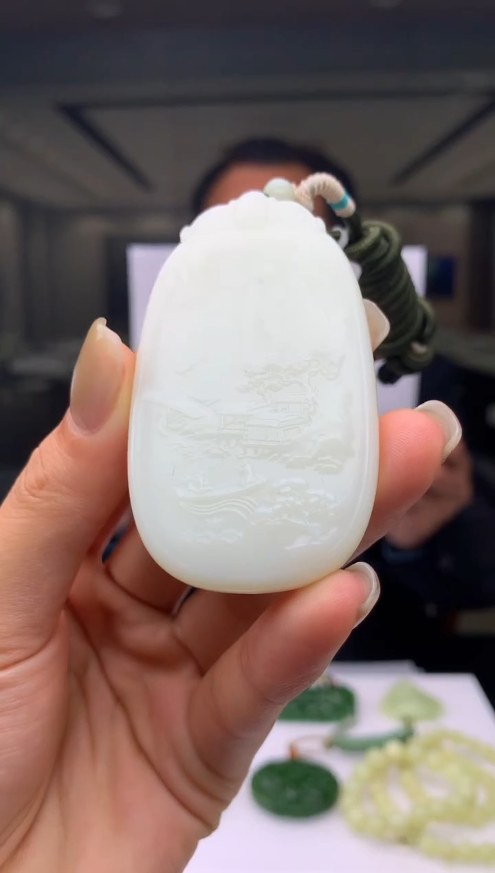 【闪购商品】定制和田玉Boss阳天然和田玉（拍一发一）