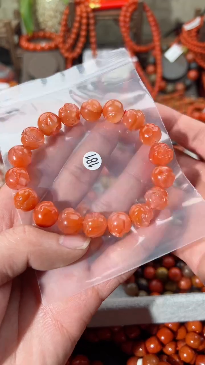 【闪购商品】南红玛瑙手串未镶嵌12+