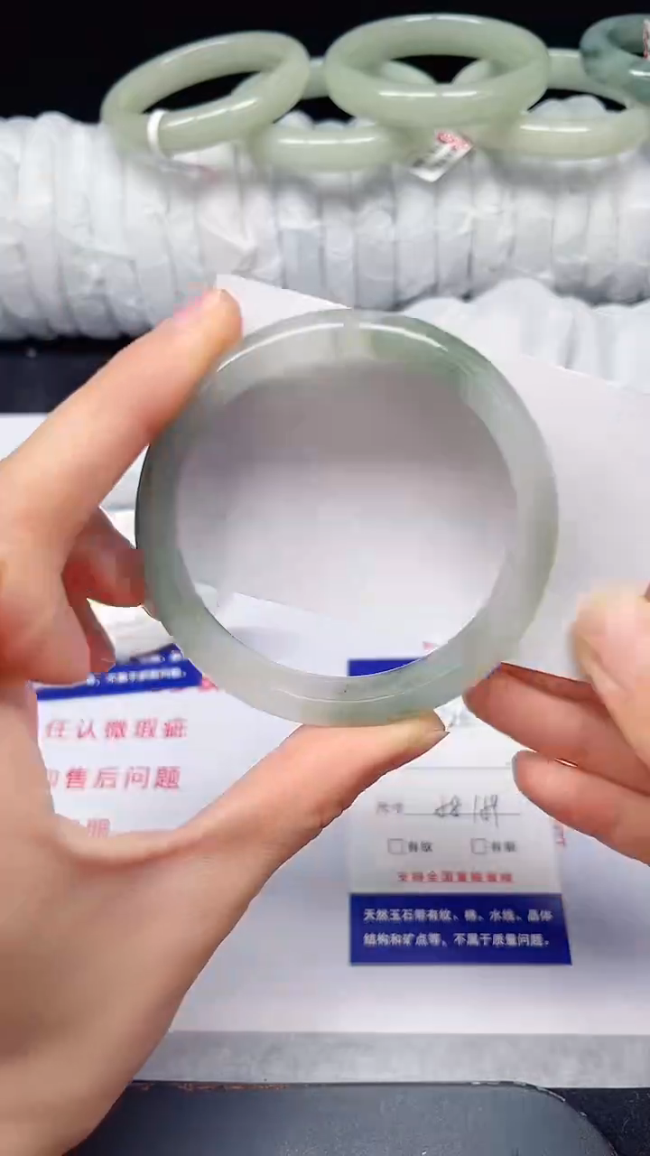 未镶嵌手镯石英质玉120-58/59