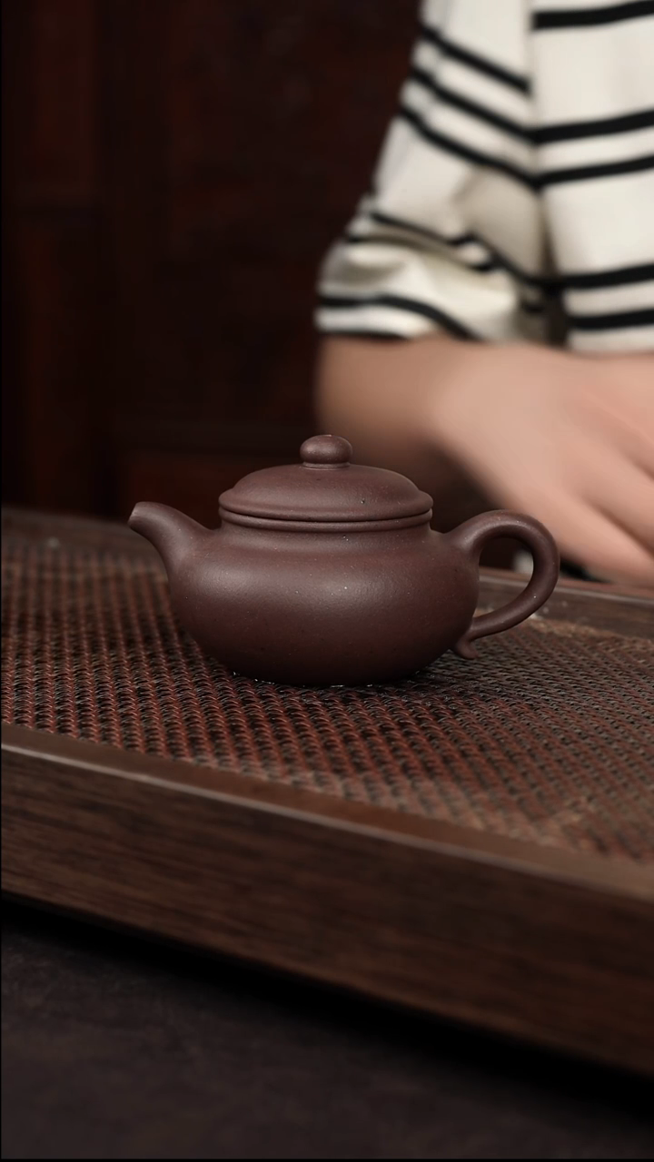 茶壶紫砂台西紫泥仿古