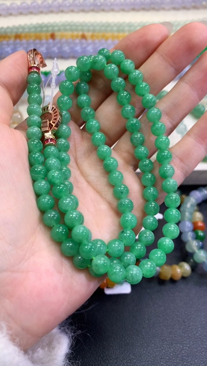 【闪购商品】翡翠手串未镶嵌D51     