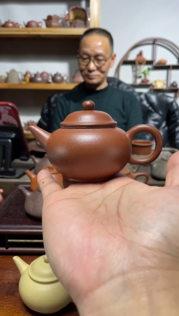 【闪购商品】紫砂茶壶红降坡水平130CC