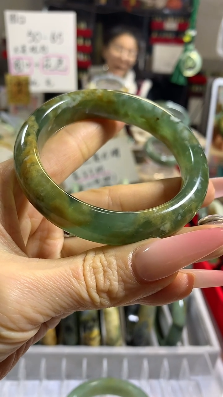 未镶嵌岫玉手镯41 58+