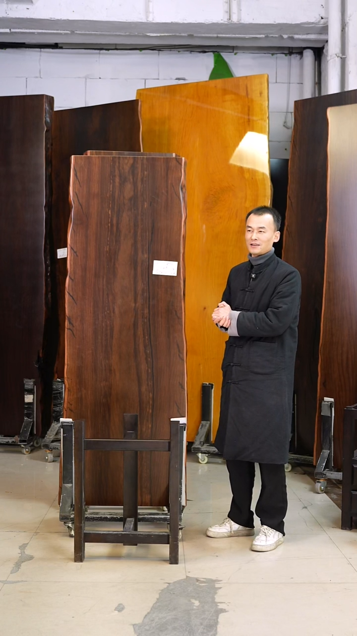 老*大叶紫檀AD-632#192*68*8加黑色三角支架*2