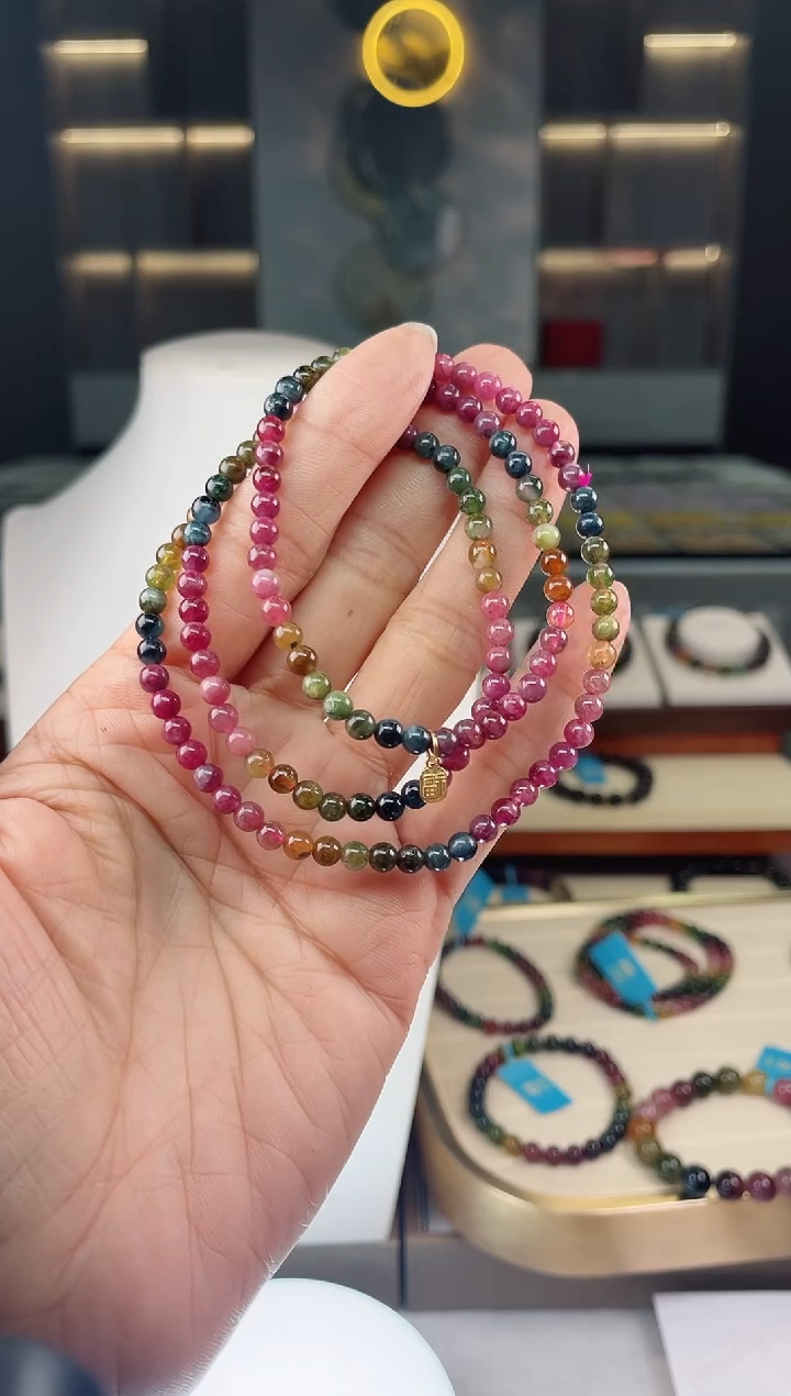 【闪购商品】碧玺三圈手串未镶嵌（多样性发一条）Q