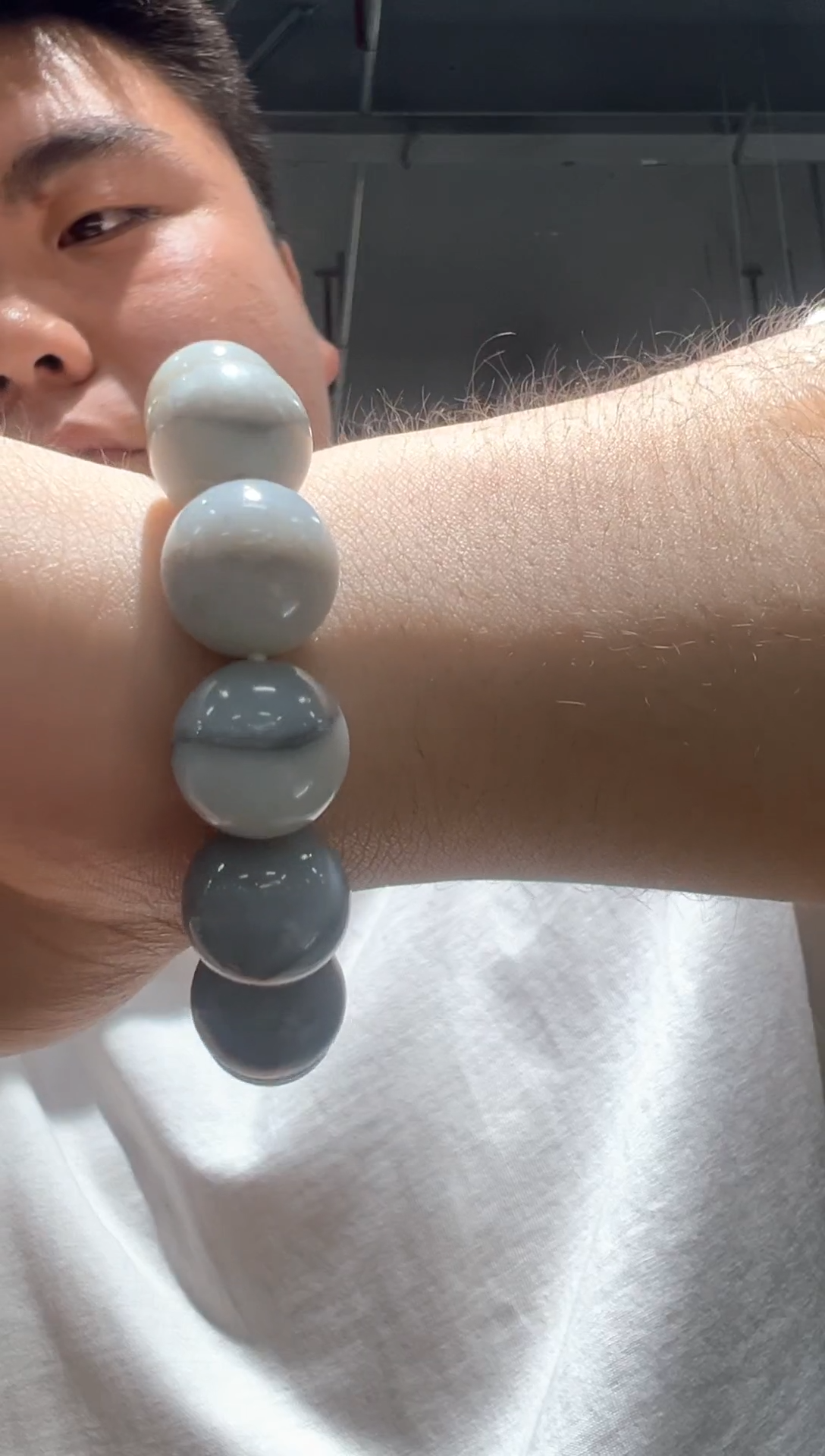 和田玉未镶嵌颈饰青花一线天手串