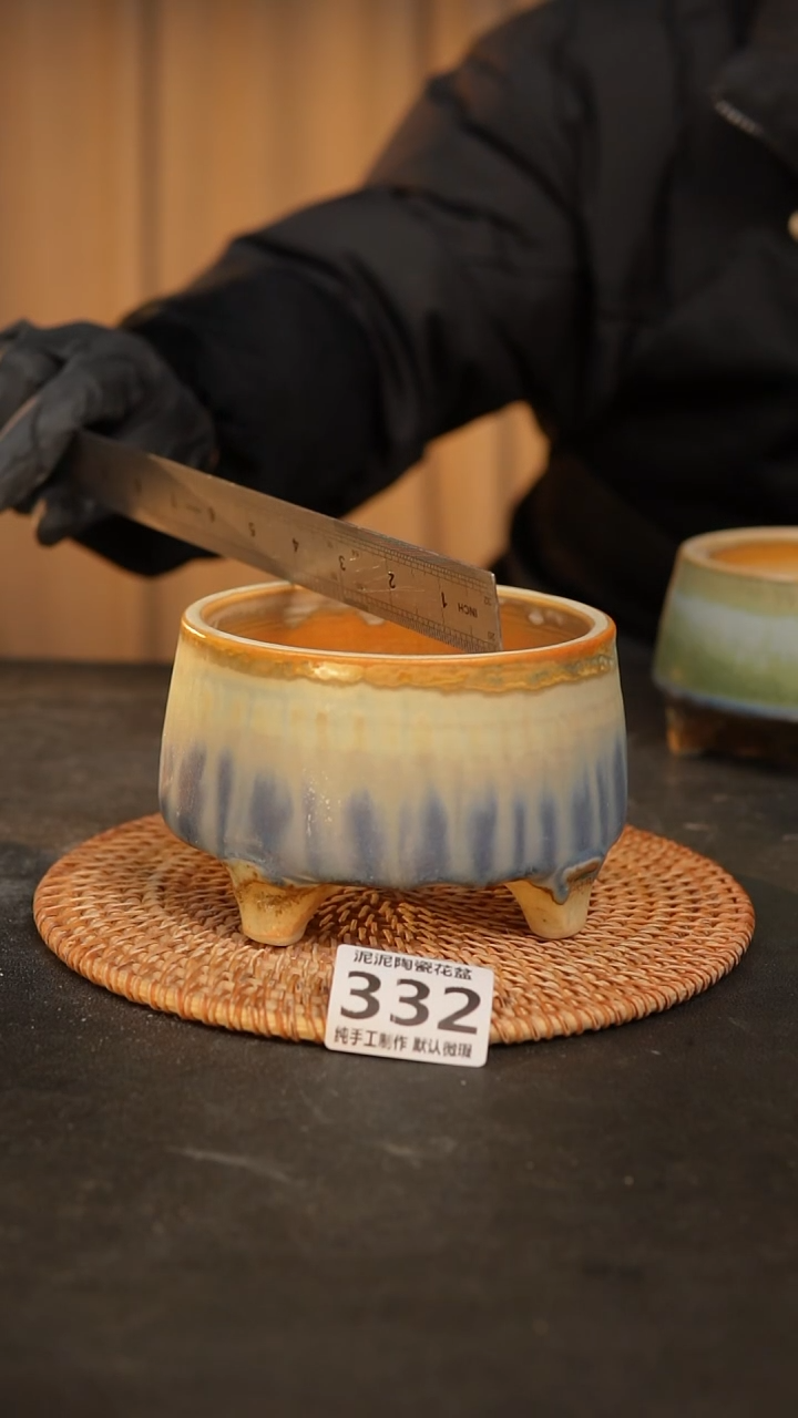 【闪购商品】瓷片332泥泥手工花盆口10高8