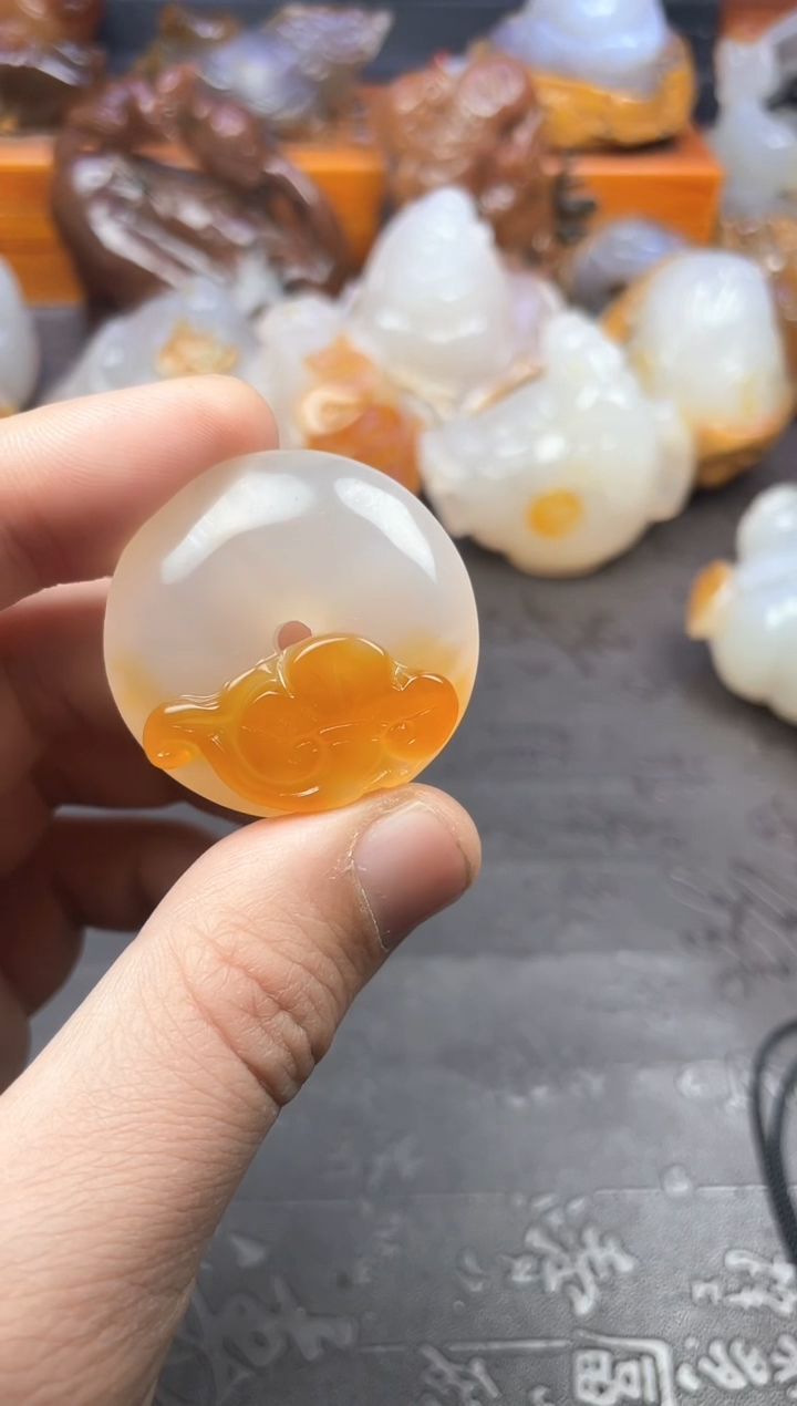 【闪购商品】玛瑙/玉髓吊坠未镶嵌1